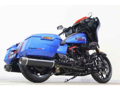 Harley-Davidson FLHXSTSE CVO 2026
