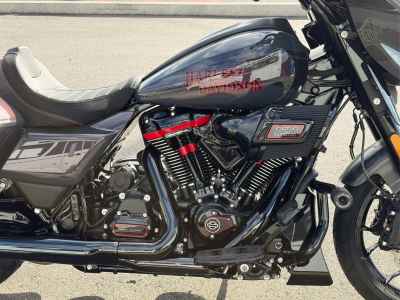 Harley-Davidson FLHXSTSE CVO 2026