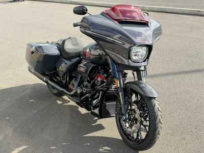 Harley-Davidson FLHXSTSE CVO 2026