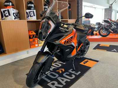 KTM 1290 Super Adventure S 2024