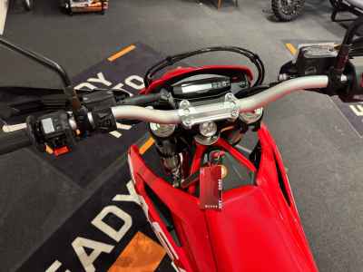GasGas ES700 2024