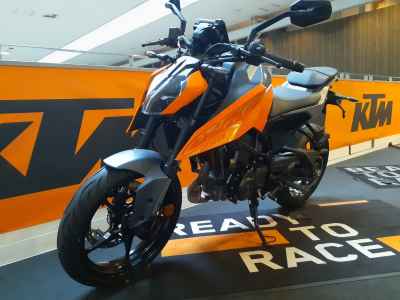 KTM 250 Duke 2024