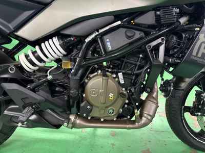 Husqvarna Svartpilen 250 2024