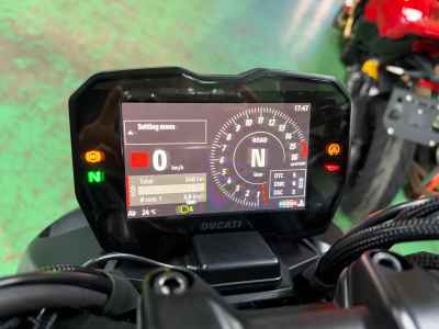 Ducati Streetfighter V4 2023
