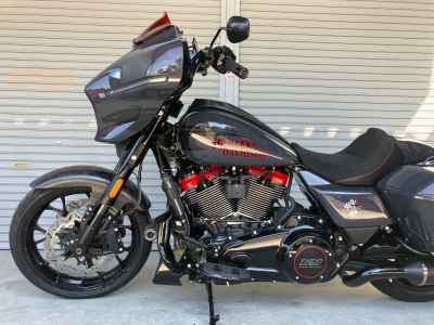Harley-Davidson FLHXSTSE CVO 2026