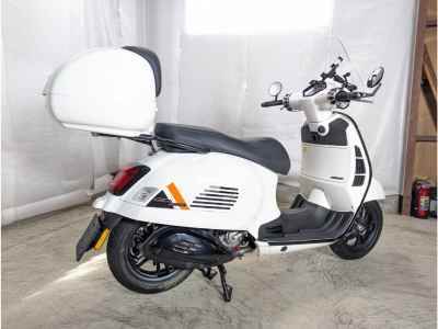 Vespa GTS 300S- Sport 2024
