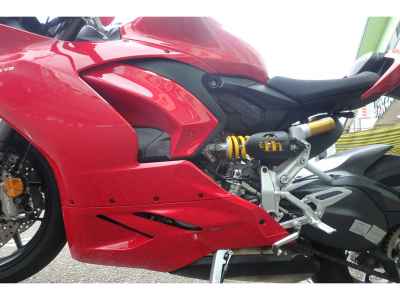 Ducati Panigale V2 2023