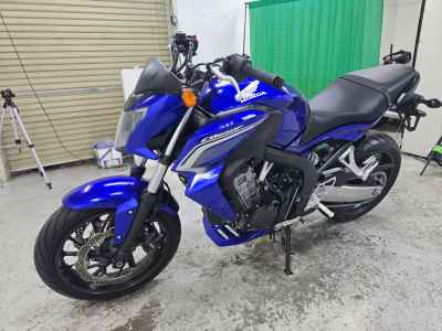 Honda CB650F 2015