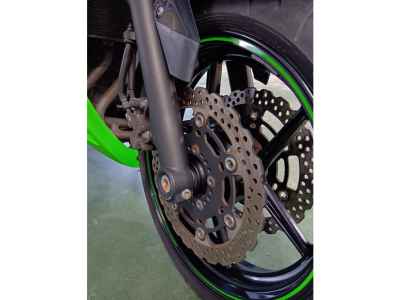 Kawasaki Ninja 400R 2011