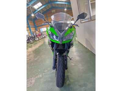 Kawasaki Ninja 400R 2011