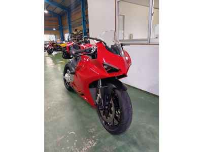 Ducati Panigale V2 2021