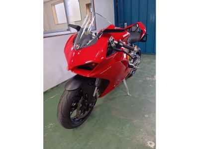 Ducati Panigale V2 2021