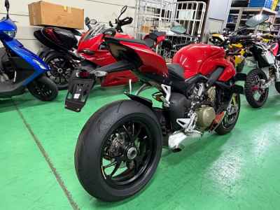 Ducati Streetfighter V4S 2021