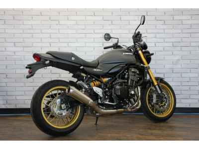 Kawasaki Z900RS SE 2025