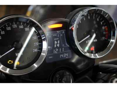 Kawasaki Z900RS SE 2025