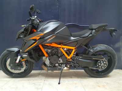 KTM 1390 Super Duke Evo 2024