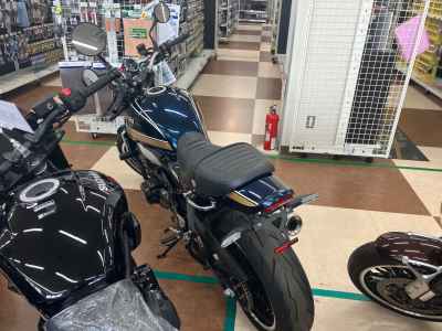 Kawasaki Z900RS 2021
