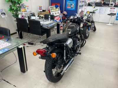 Kawasaki W800 2019