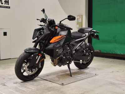 KTM 990 Super Duke 2024