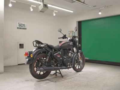 Royal Enfield Classic 350 2023