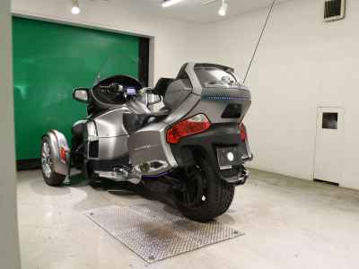 Can-Am Spyder RT Limited 2016