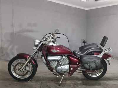 Honda Magna 250