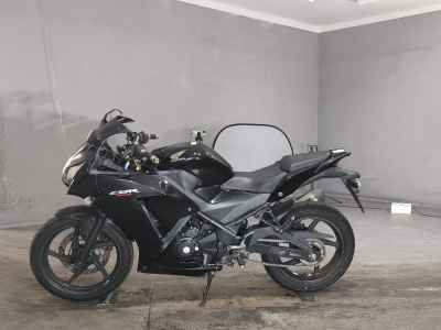 Honda CBR250R