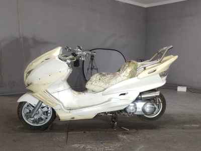 Yamaha Majesty 250