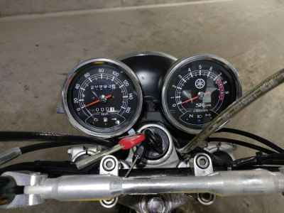 Yamaha SR400 2016