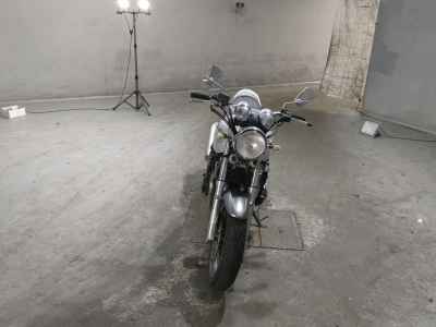 Suzuki GSX400 Inazuma