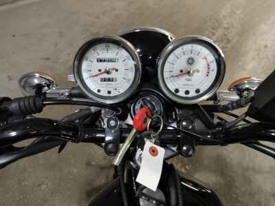 Yamaha SR400 2020