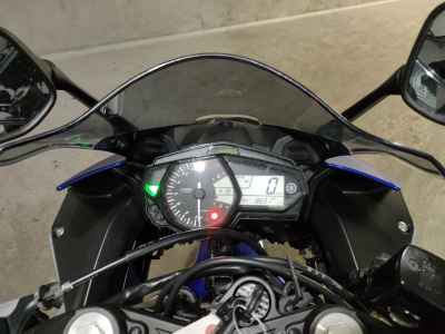 Yamaha YZF-R25 2016
