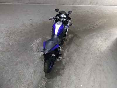 Yamaha YZF-R25 2016
