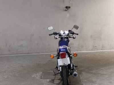 Yamaha SR400 2021