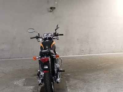 Kawasaki W800 2018