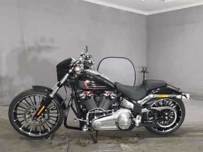 Harley-Davidson Breakout FXBR1920 2023