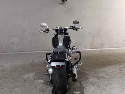 Harley-Davidson Breakout FXBR1920 2023