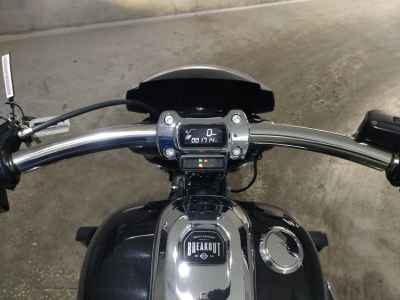 Harley-Davidson Breakout FXBR1920 2023