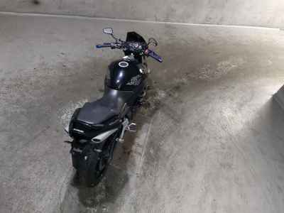 Suzuki GSR400 2013