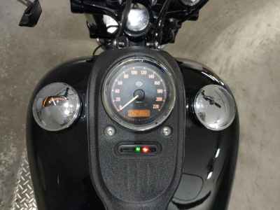 Harley-Davidson Street Bob FXDB1580 2012