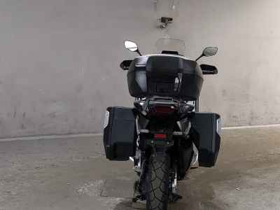 Honda X-Adv 750 2025