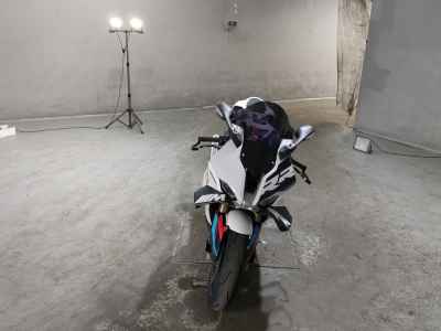 BMW S1000RR 2025
