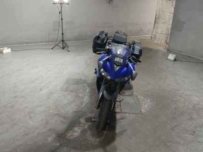 Yamaha YZF-R25