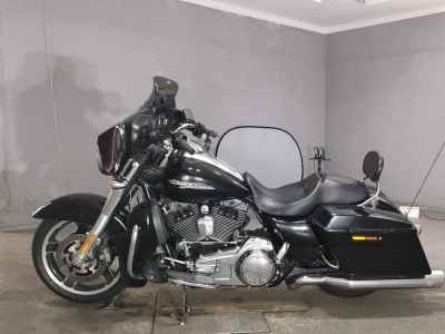 Harley-Davidson Street Glide FLHX1580 2011