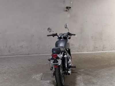 Kawasaki Estrella