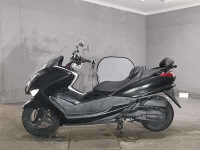 Yamaha Majesty 250