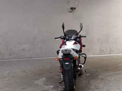 Honda CB400 Super Boldor 2018