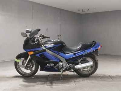Kawasaki ZZR250
