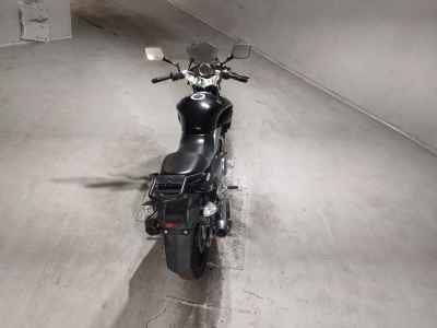 Suzuki GSR250
