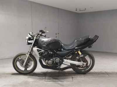 Kawasaki Balius ZR250